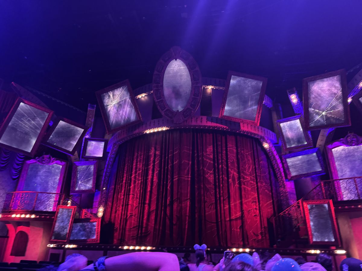The ornate mirrored stage for the Disney Villains show